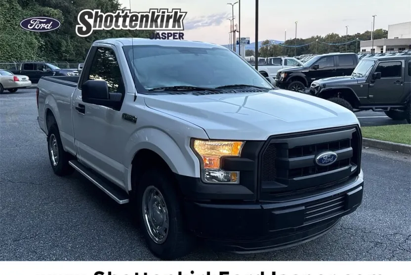 2016 Ford F-150 XL photo 1