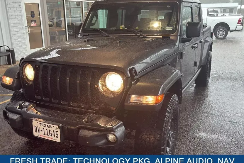 2023 Jeep Gladiator Willys photo 1