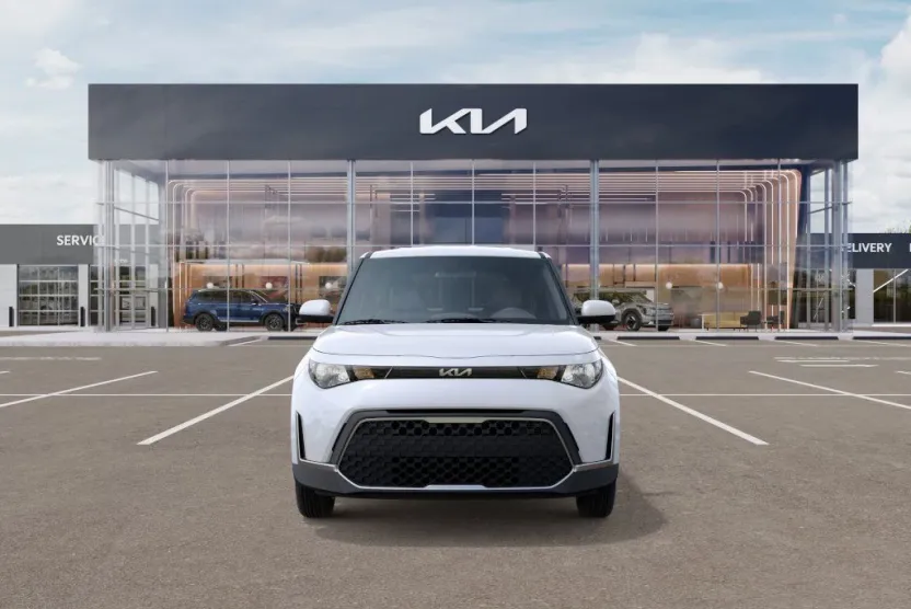 2025 Kia Soul LX photo 1