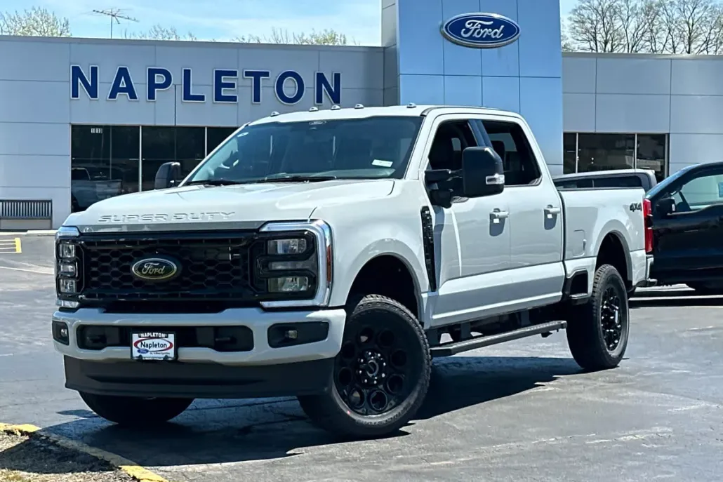 2025 Ford F-250 XLT photo 1