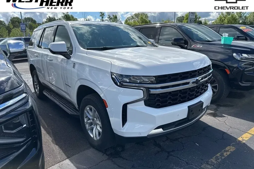 2023 Chevrolet Tahoe LS photo 1