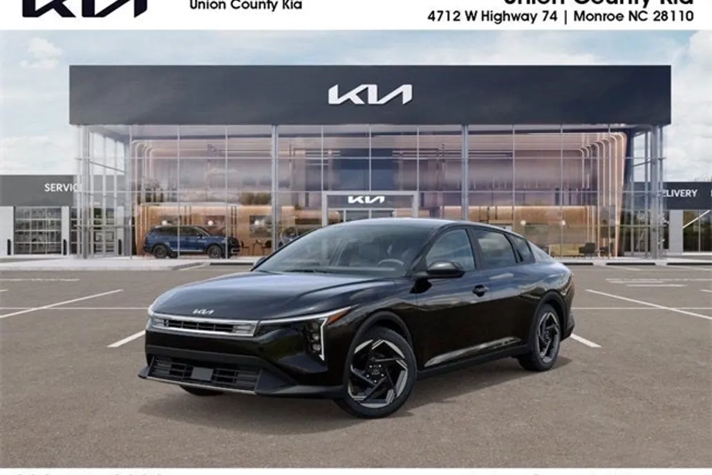 2025 Kia K4 EX photo 1