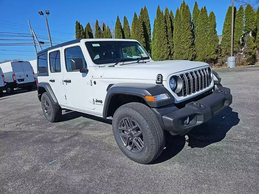 2025 Jeep Wrangler Sport RHD photo 1