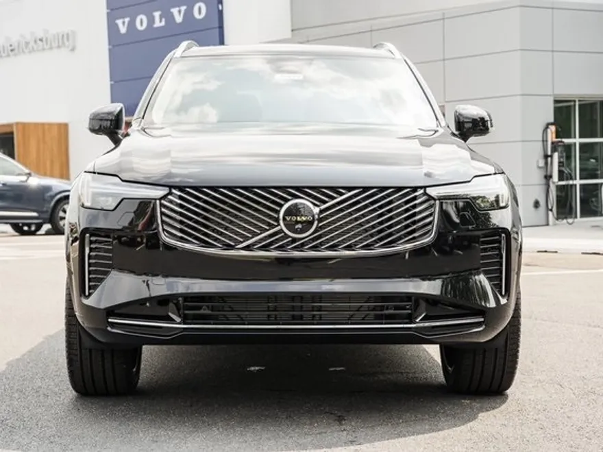 2026 Volvo XC90 photo 1