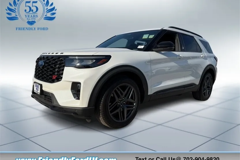 2025 Ford Explorer ST photo 1