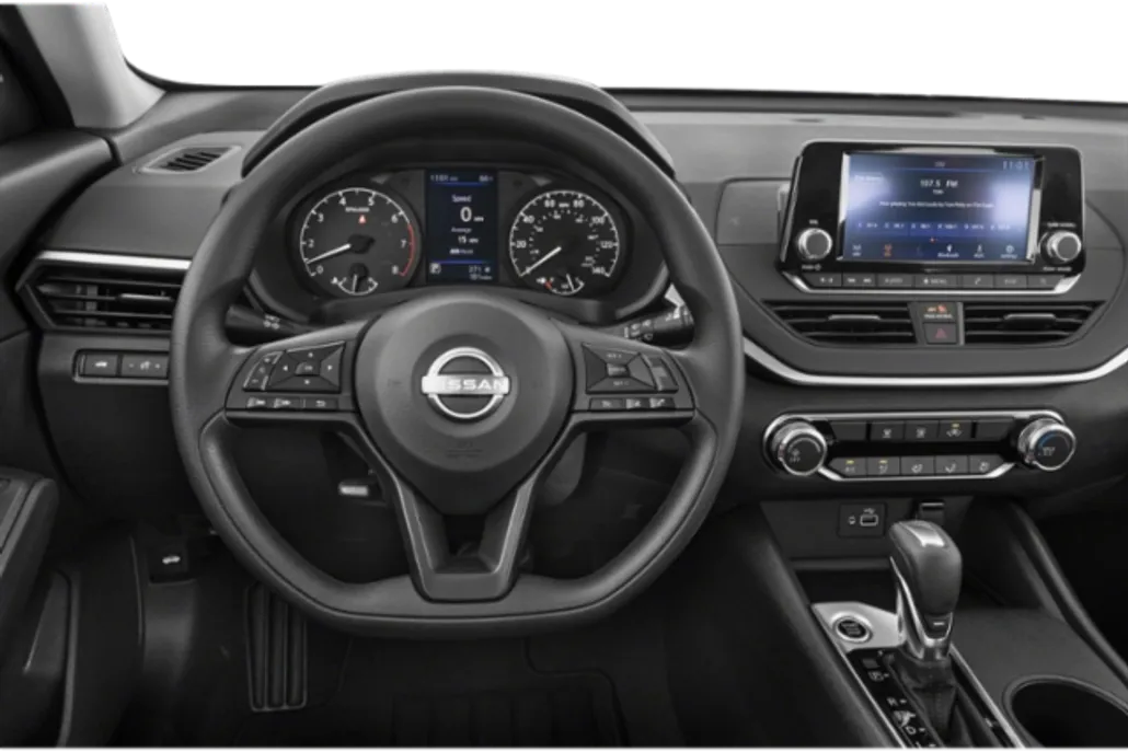 2025 Nissan Altima S photo 4