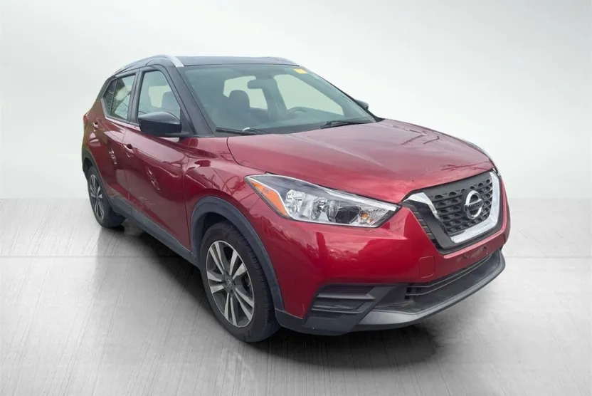 2019 Nissan Kicks SV photo 1