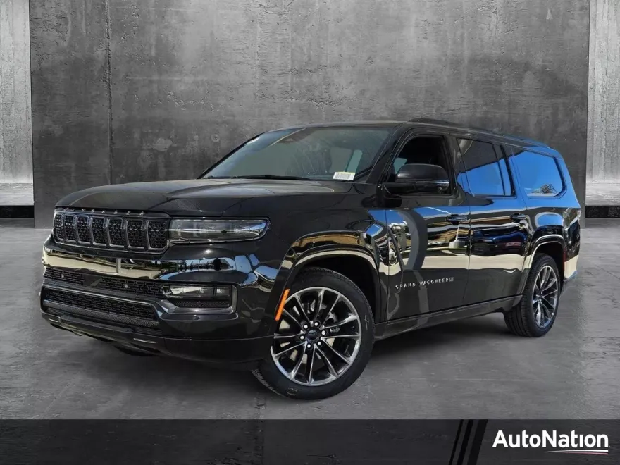 2025 Jeep Grand Wagoneer L II photo 1
