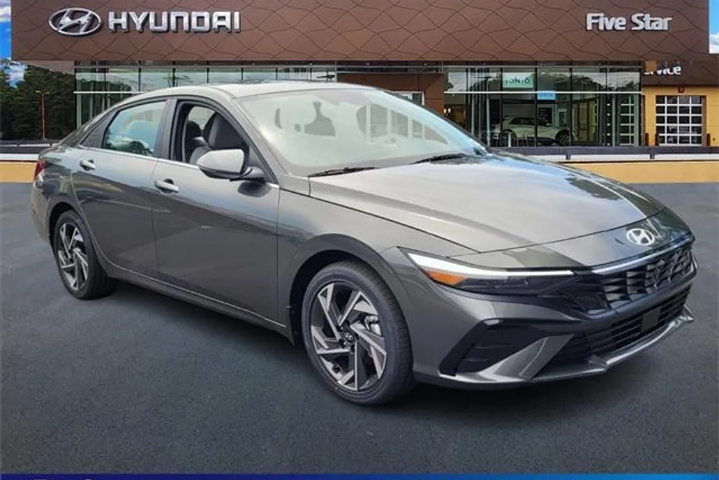 2025 Hyundai Elantra Hybrid Limited photo 1