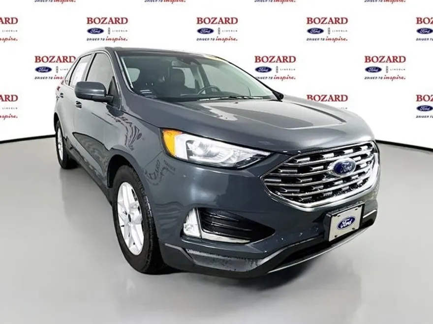 2021 Ford Edge SEL photo 1