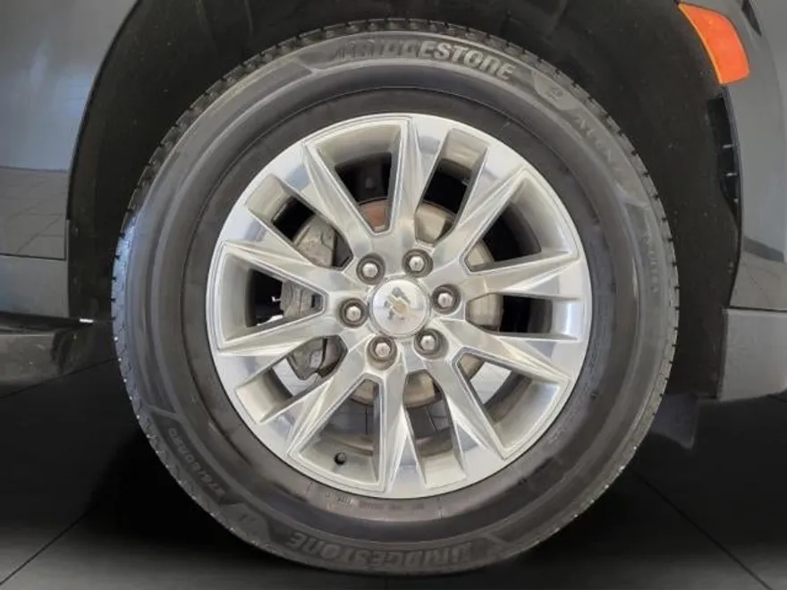 2023 Chevrolet Tahoe Premier photo 1