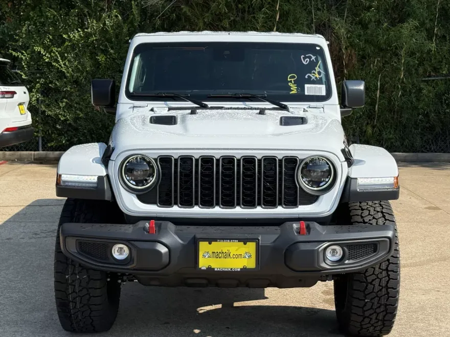 2025 Jeep Gladiator Rubicon photo 1