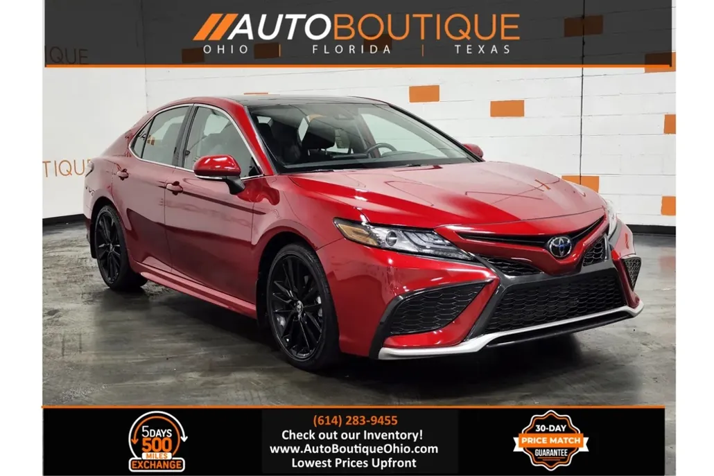 2023 Toyota Camry XSE photo 1