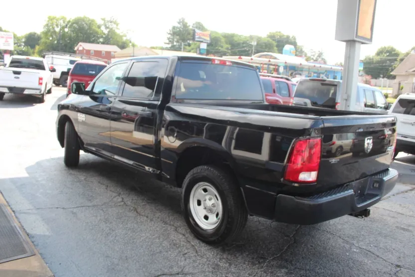 2019 Ram 1500 Classic Tradesman photo 1