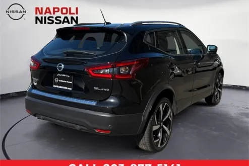 2022 Nissan Rogue Sport SL photo 3