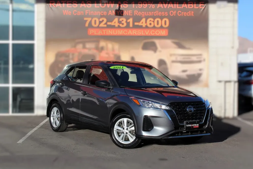 2021 Nissan Kicks S photo 1