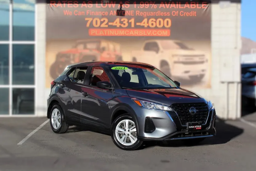 2021 Nissan Kicks S photo 1