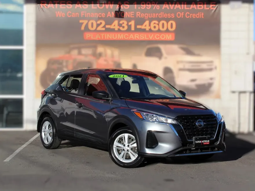 2021 Nissan Kicks S photo 1