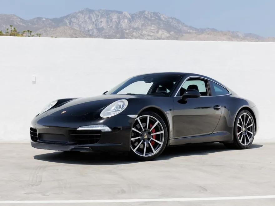 2013 Porsche 911 S photo 1