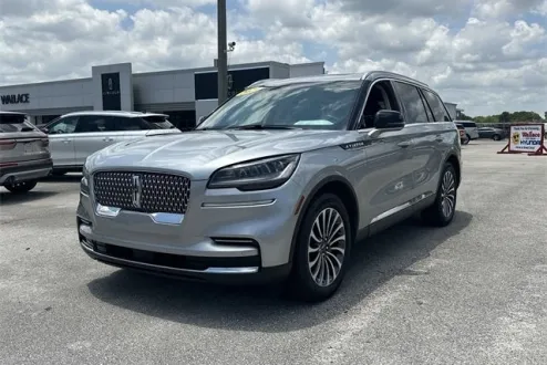 2023 Lincoln Aviator Reserve photo 2