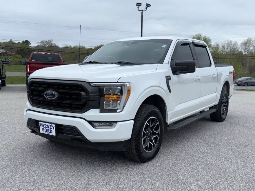 2021 Ford F-150 XLT photo 1