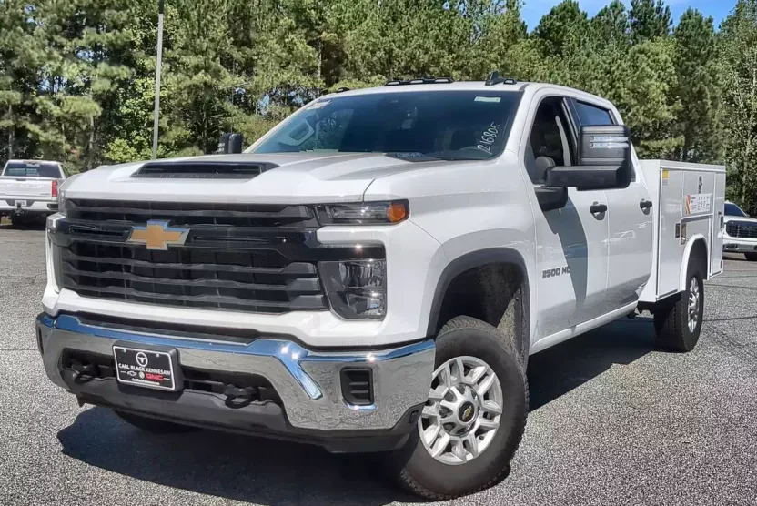 2025 Chevrolet Silverado 2500HD photo 1