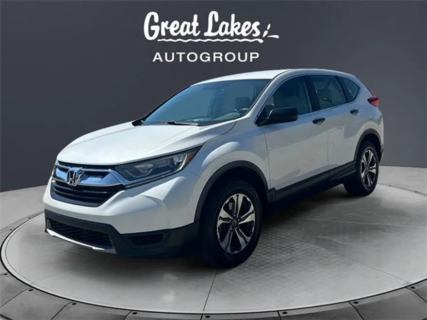 2017 Honda CR-V LX photo 1