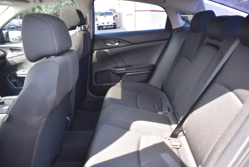 2018 Honda Civic EX photo 1