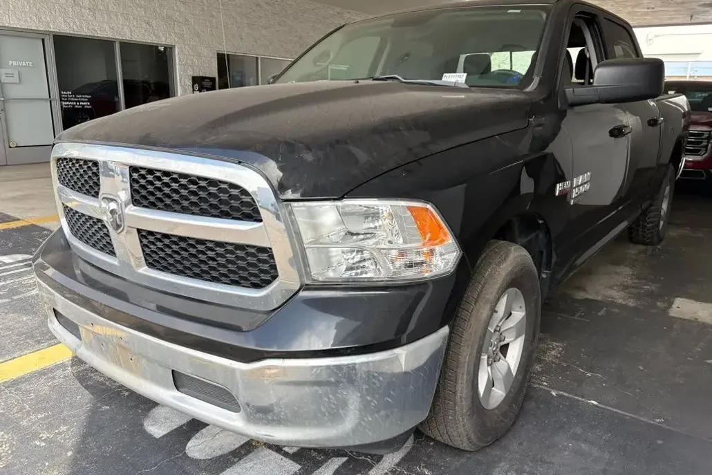 2020 Ram 1500 Classic SLT photo 1