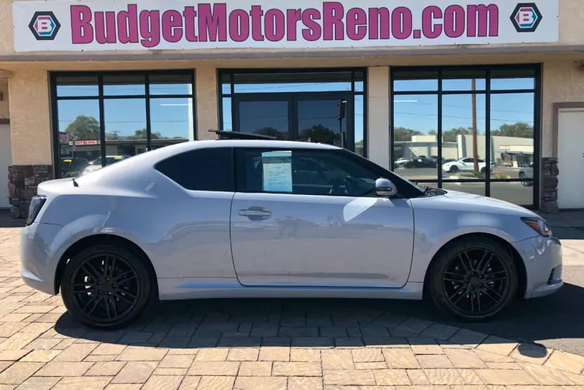 2011 Scion tC photo 1