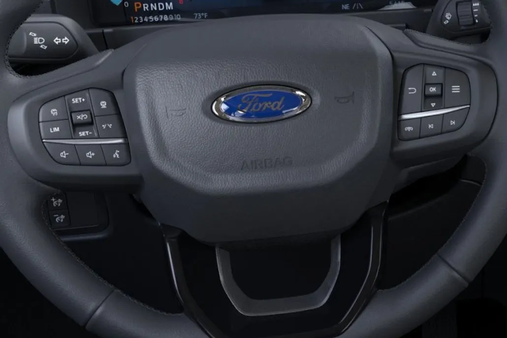 2025 Ford Ranger Lariat photo 11