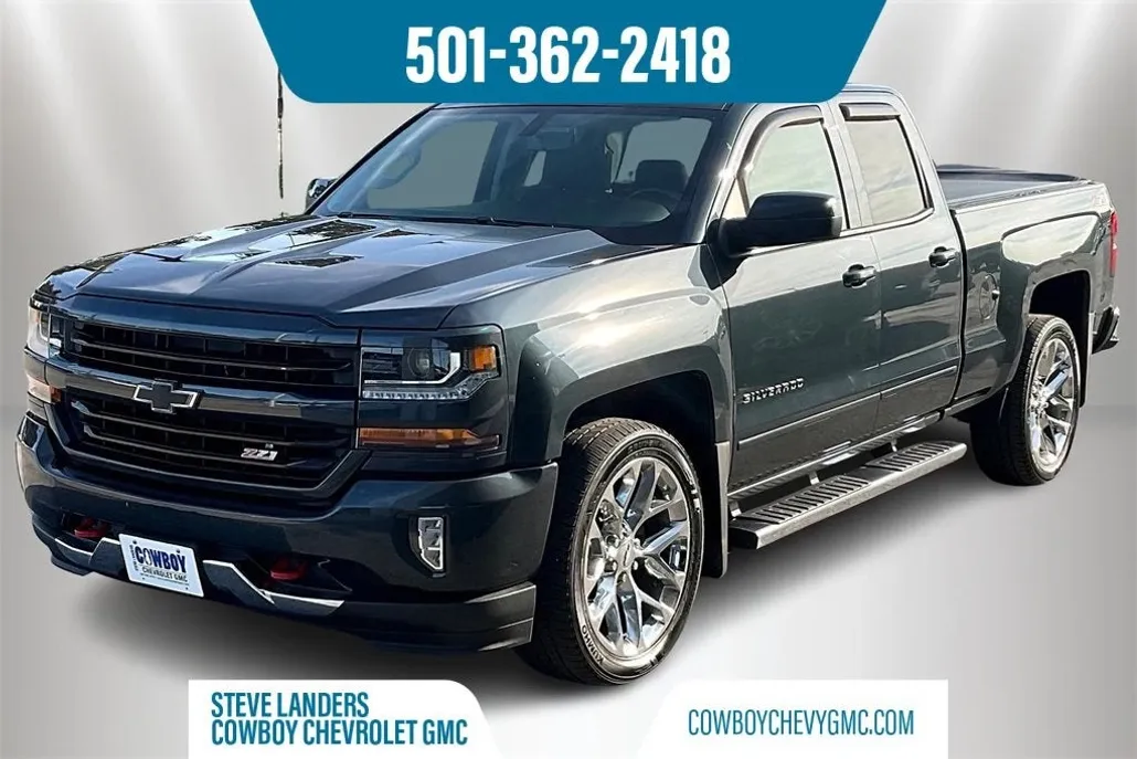 2018 Chevrolet Silverado 1500 LT photo 1