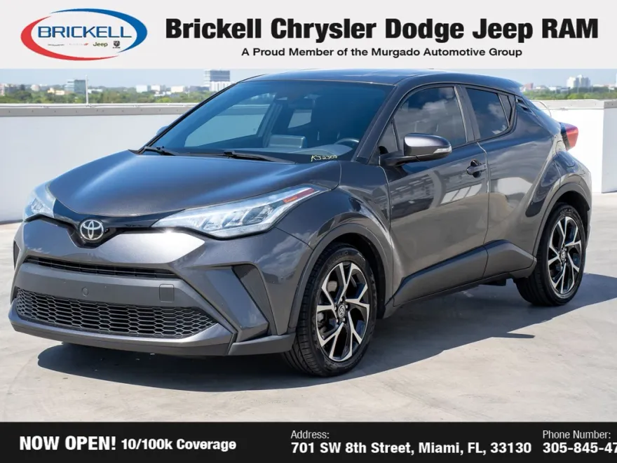 2021 Toyota C-HR XLE photo 1