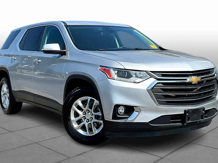 2021 Chevrolet Traverse Cloth photo 1