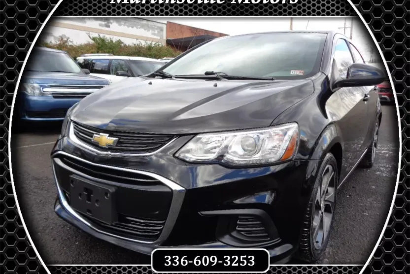 2017 Chevrolet Sonic Premier photo 1