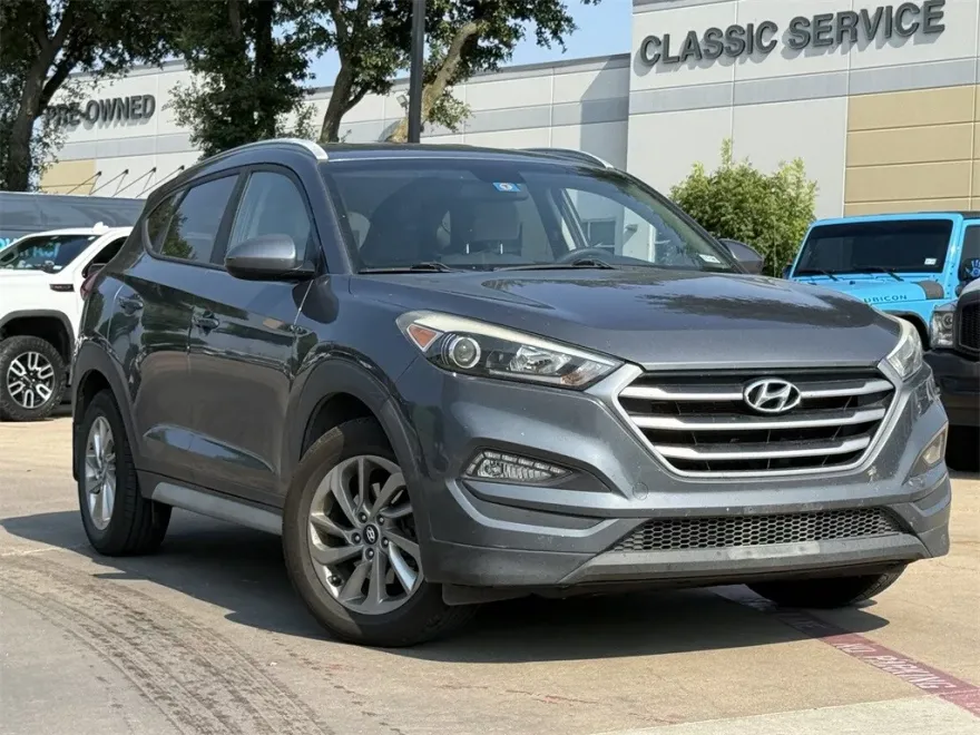 2017 Hyundai Tucson SE photo 1