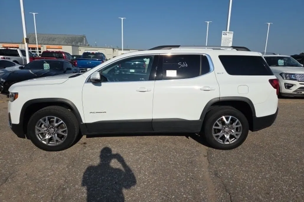 2021 Gmc Acadia SLT photo 1