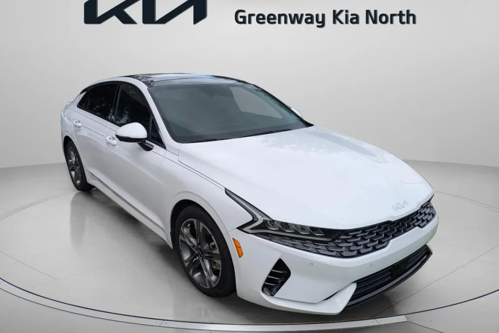 2024 Kia K5 EX photo 1