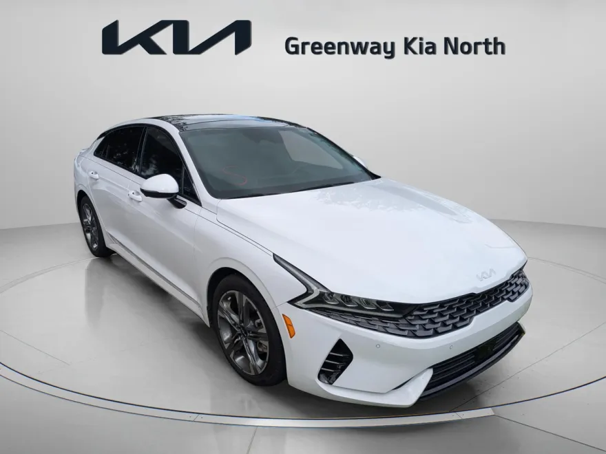 2024 Kia K5 EX photo 1