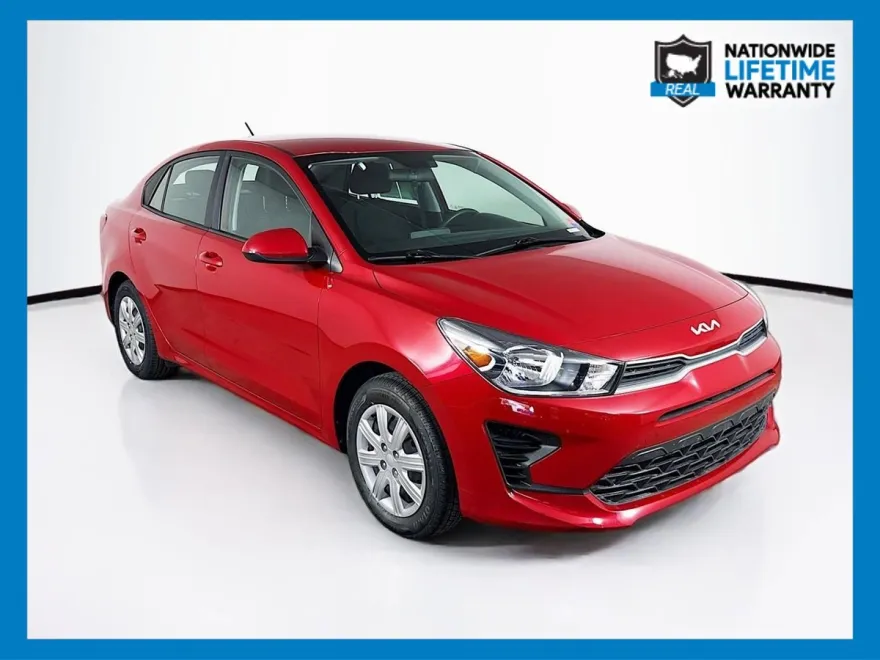 2023 Kia Rio S photo 1