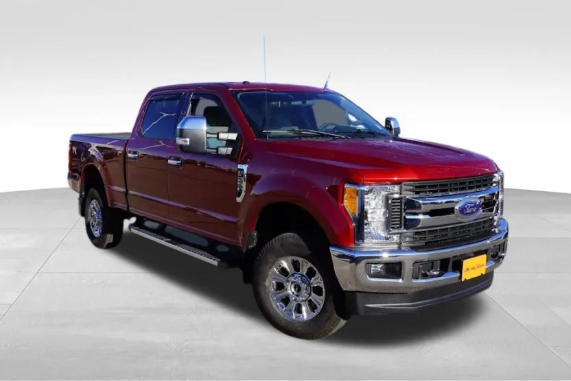 2017 Ford F-250 photo 1
