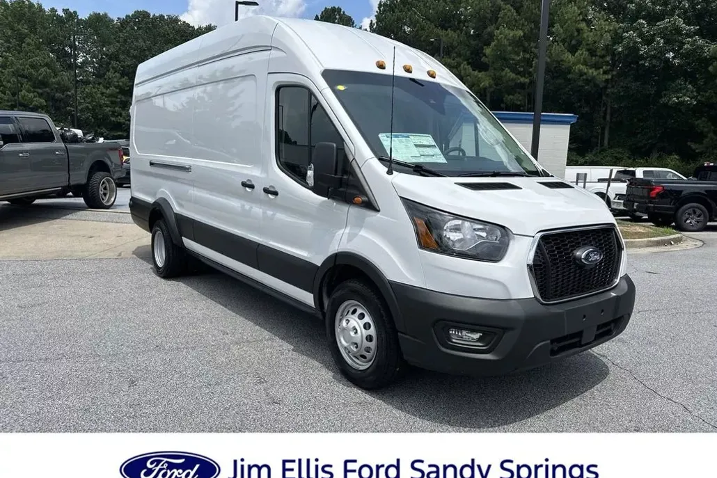 2024 Ford Transit photo 1