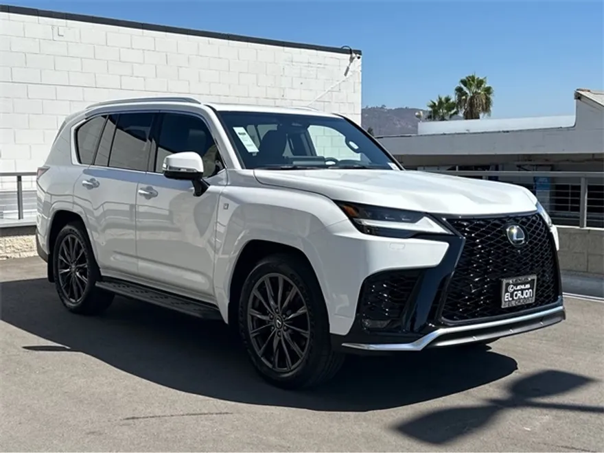 2025 Lexus LX F SPORT Handling photo 1
