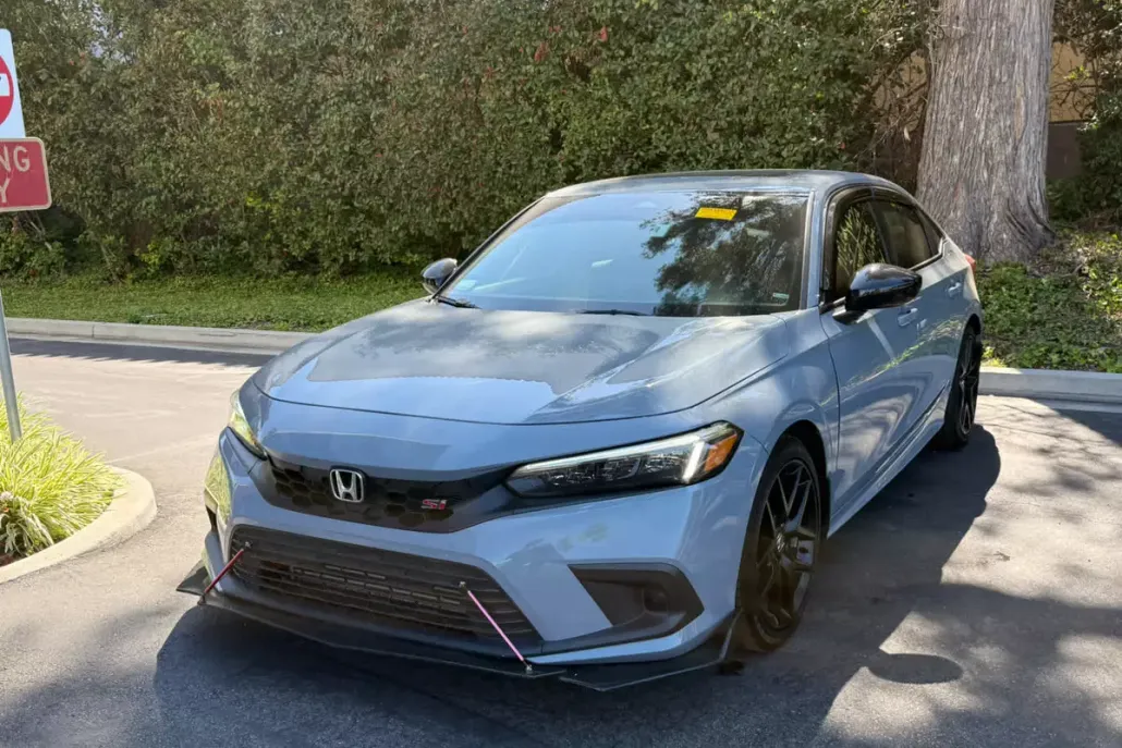 2022 Honda Civic Si photo 1