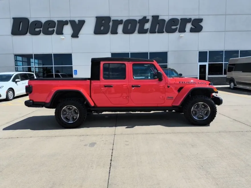 2020 Jeep Gladiator Rubicon photo 1