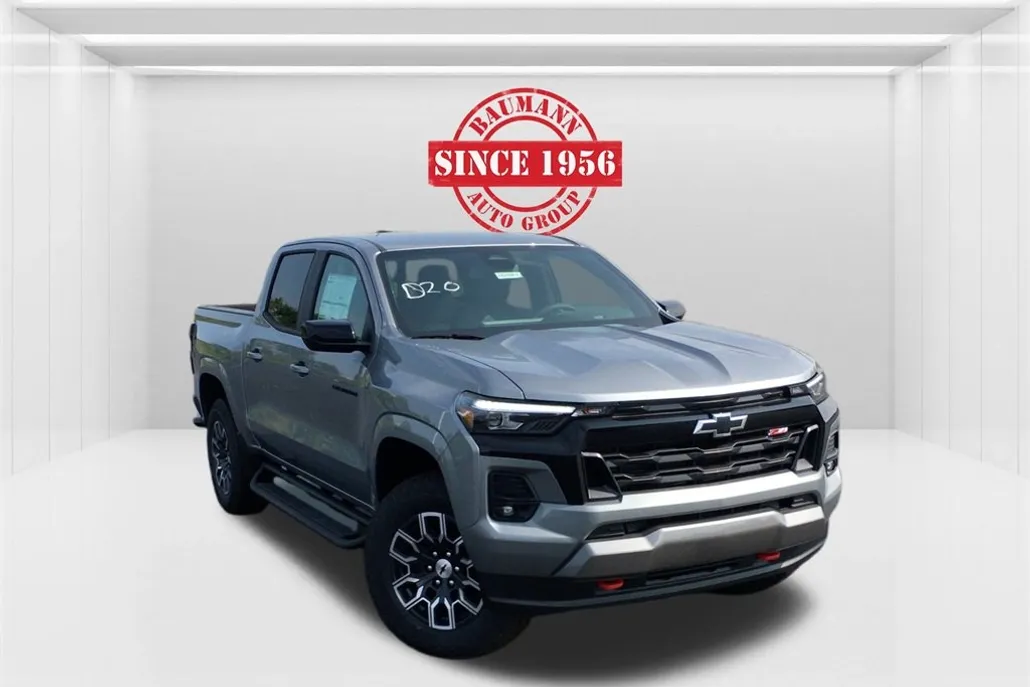 2026 Chevrolet Colorado Z71 photo 1