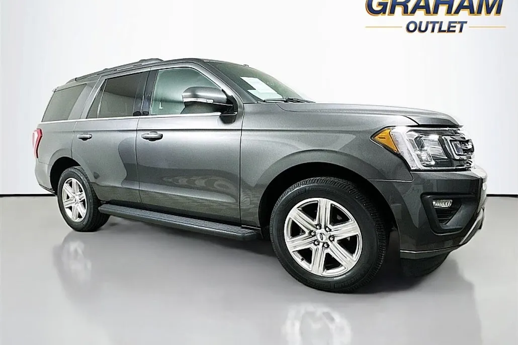 2019 Ford Expedition XLT photo 1