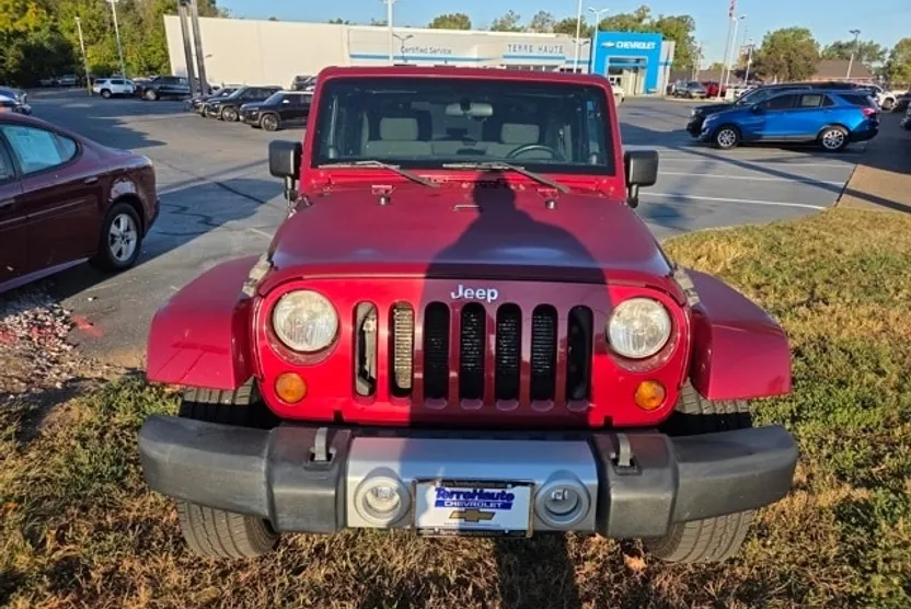 2012 Jeep Wrangler Sahara photo 1