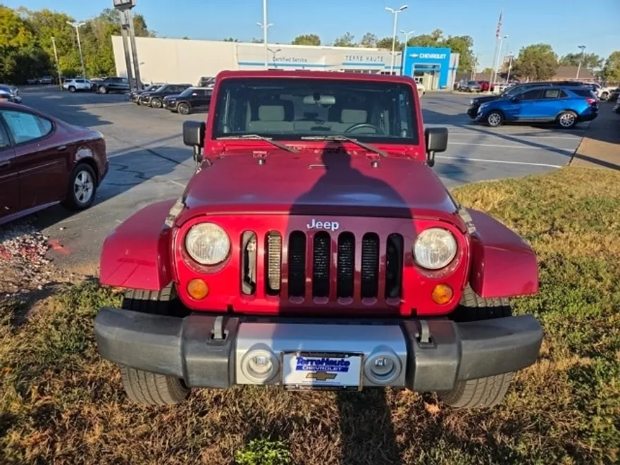 2012 Jeep Wrangler Sahara photo 1