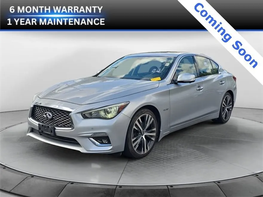 2018 Infiniti Q50 Hybrid LUXE photo 1